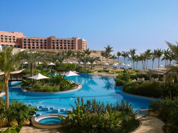 Оман как на ладони: в чем особенность курорта Shangri-La Barr Al Jissah6