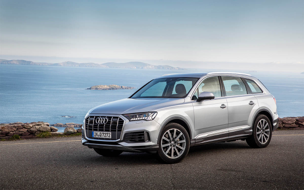 Audi Q7 и Volvo XC90 попали в рейтинг лучших семиместных авто с пробегом2