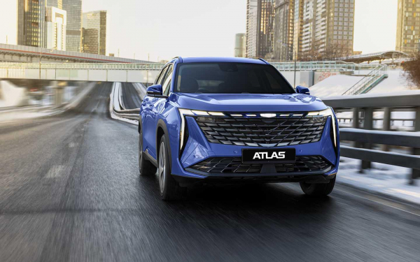 Чудной, переднеприводный и дорогой. Первый тест-драйв нового Geely Atlas0