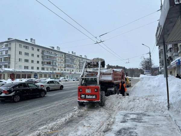 Из Казани за три дня вывезли 100 тыс. т снега0