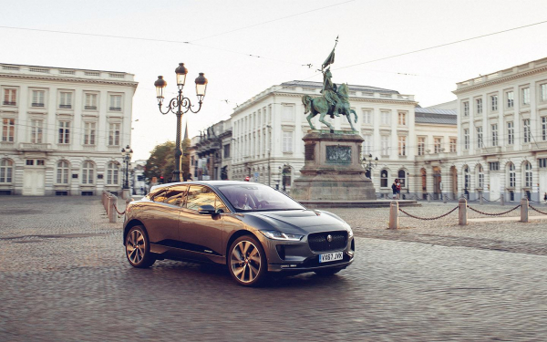 Jaguar I-Pace и Audi Q8 попали в список самых ненадежных кроссоверов0