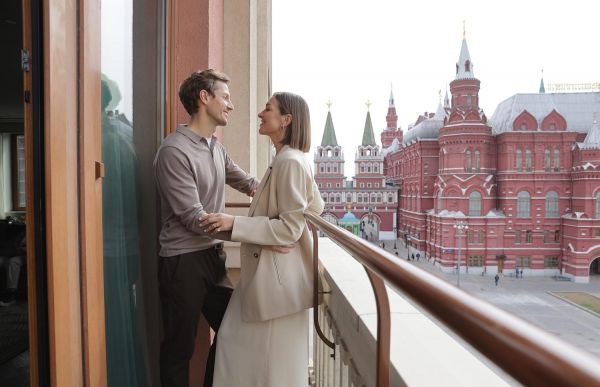 Какую программу для влюбленных приготовил Four Seasons Hotel Moscow0