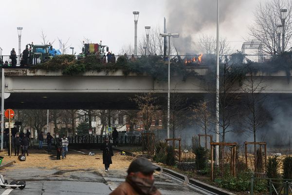 Почему фермеры заблокировали Брюссель и другие европейские города22