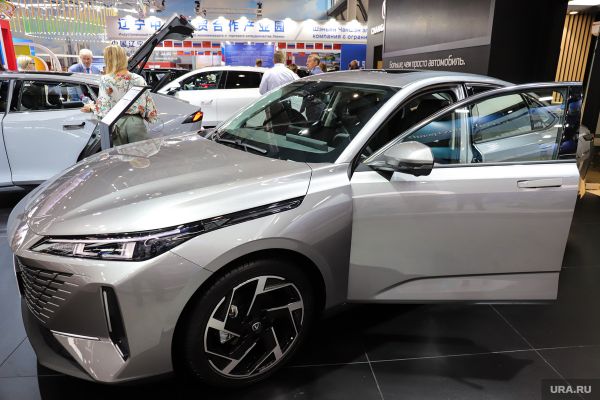 Продажи китайских авто с пробегом в Тюмени выросли на 60%0