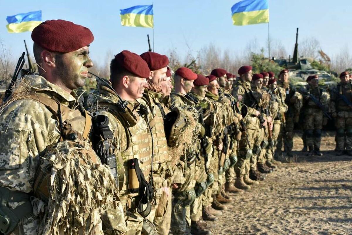 Украина на фоне потерь на фронте отправила военных в Судан