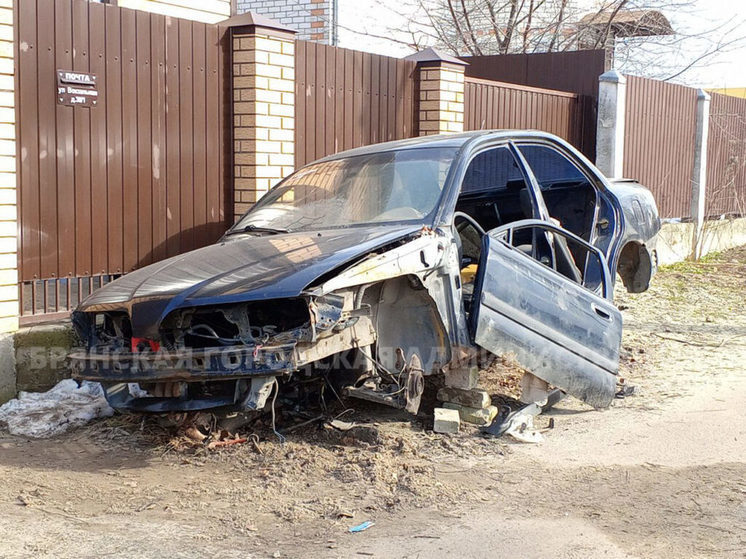 Мэрия Брянска взялась за брошенные автомобили