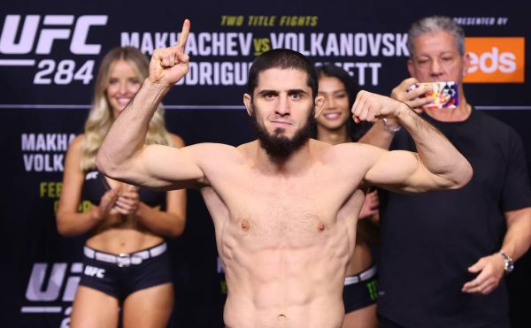 Ислам Махачев попросил главу UFC «скормить» ему нового соперника0