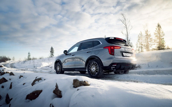 Самый русский китаец. Тест-драйв обновленного Haval Jolion4