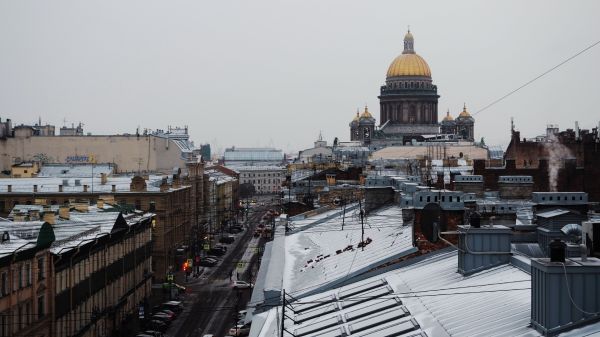 Суд вынес приговор организатору экскурсий по крышам Петербурга0