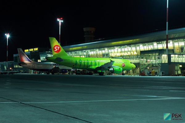 S7 после отказа двигателя заменила самолет на рейсе Казань – Новосибирск0