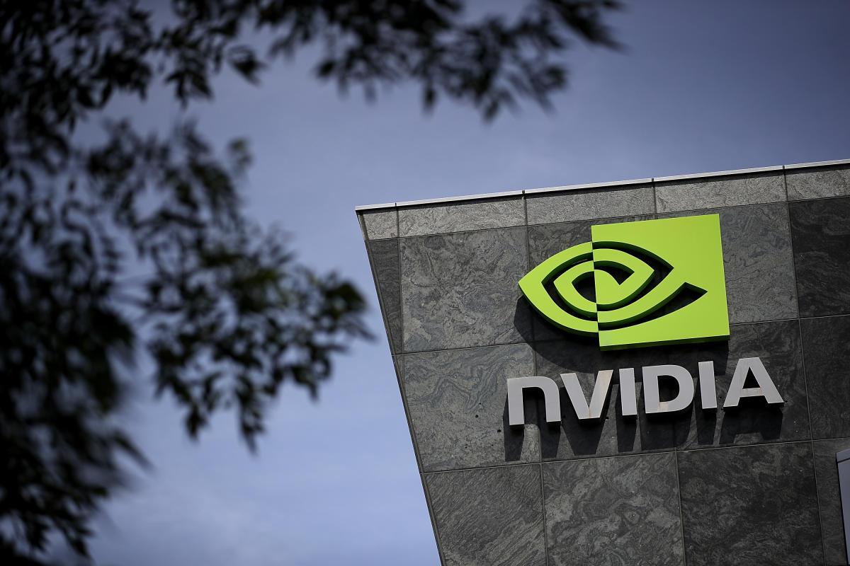 Почему акции Nvidia рухнули на 7% после фантастического роста выручки