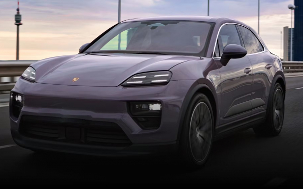 В России начнут продавать новый Porsche Macan2