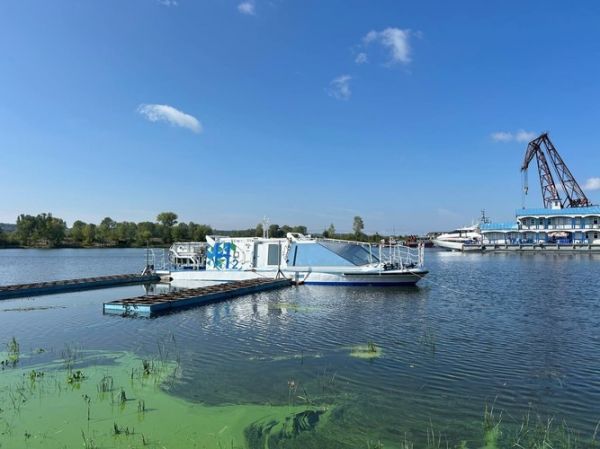 В Татарстане спустили на воду первое водородное судно0