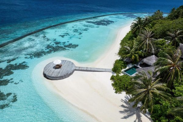 Золотой стандарт Мальдив: как курорт Baros Maldives стал легендой2