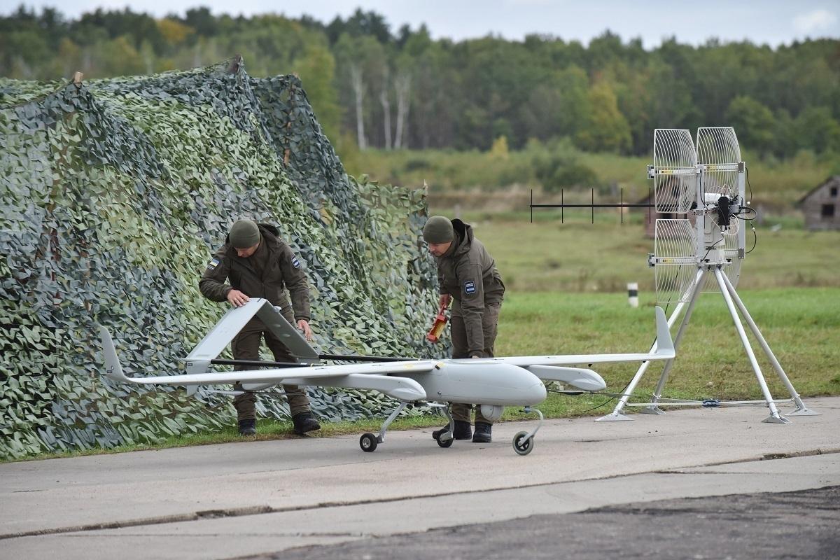 Четыре жилых дома получили повреждения в Луганске при падении обломков БПЛА