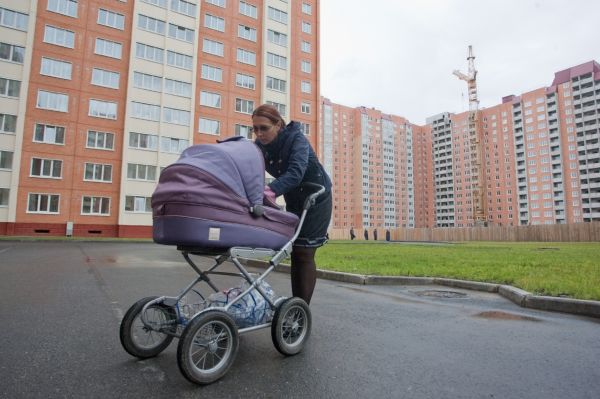 Половина сделок под угрозой: застройщики — об исчерпании семейной ипотеки0