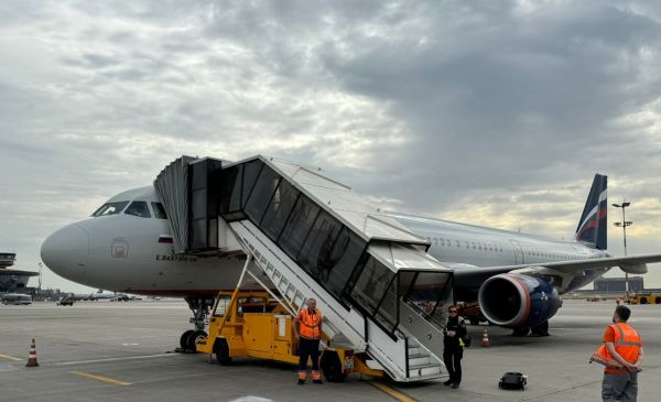 Самолет в Уфу прервал взлет в московском Шереметьево0