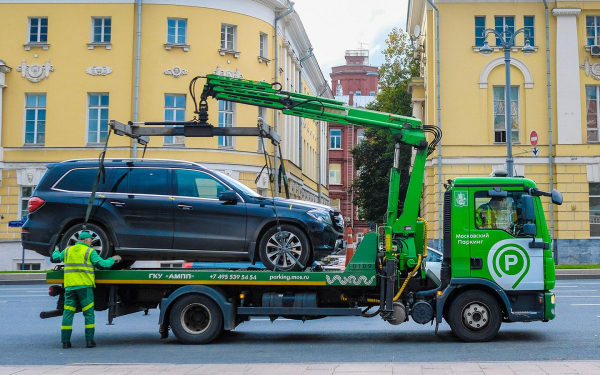 В Москве с начала года эвакуировали 39 тыс. премиум-машин. Антирейтинг0