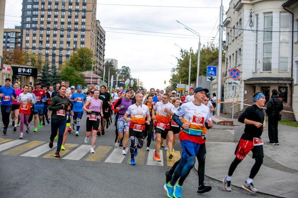 В Уфе прошел десятый международный марафон — фоторепортаж4