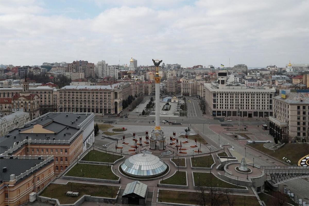 В Киеве обсуждают сдачу территорий Москве