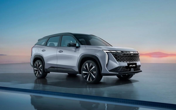 Кроссовер Geely Atlas стал дальше от покупателя. Цены выросли вновь0