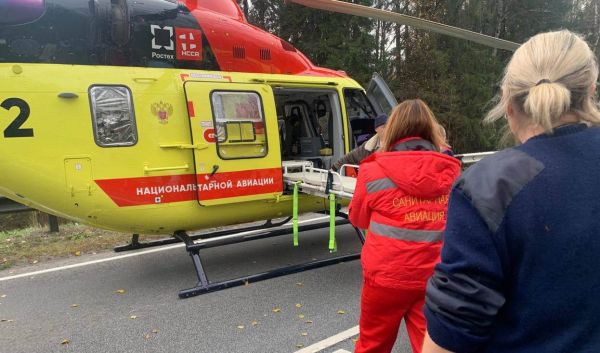 При жесткой посадке вертолета в нижегородском лесу пострадали 4 человека0