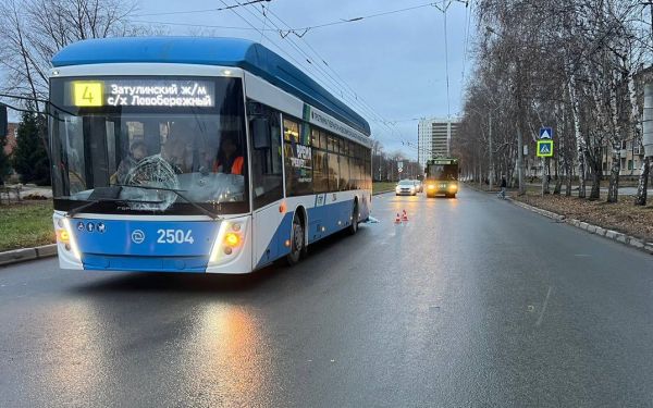 Прокуратура начала проверку по факту смертельного ДТП с троллейбусом0