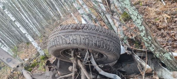 Школьник и студент разбились на тюменской трассе4