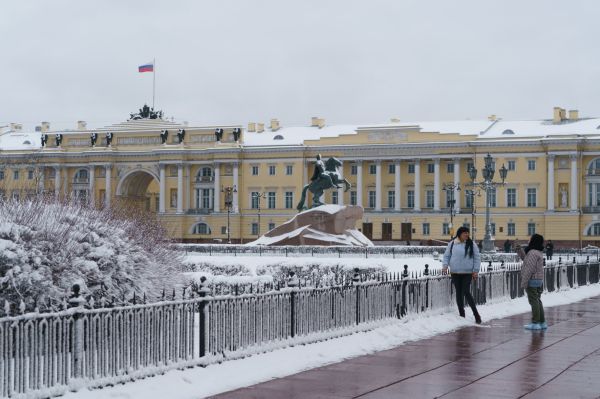 Синоптики рассказали, когда в Петербурге выпадет первый снег0