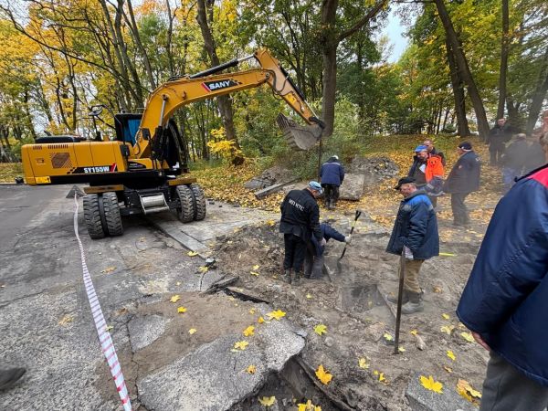 В Калининграде из-за прорыва теплосети 76 домов остались без отопления0