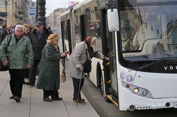 В Петербурге поменяют названия автобусных остановок0