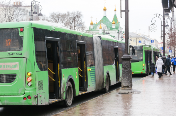 В Тюмени появятся 80 новых автобусов с валидаторами. Видео0