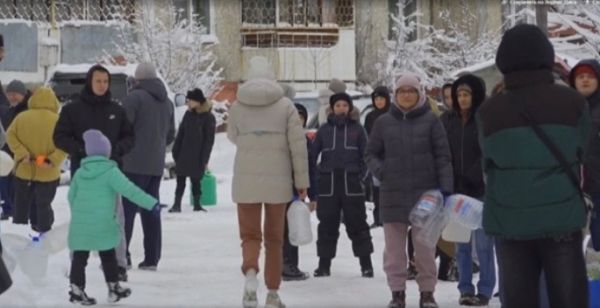 Березниковцы топят снег. В городе четвёртый день частично нет воды0