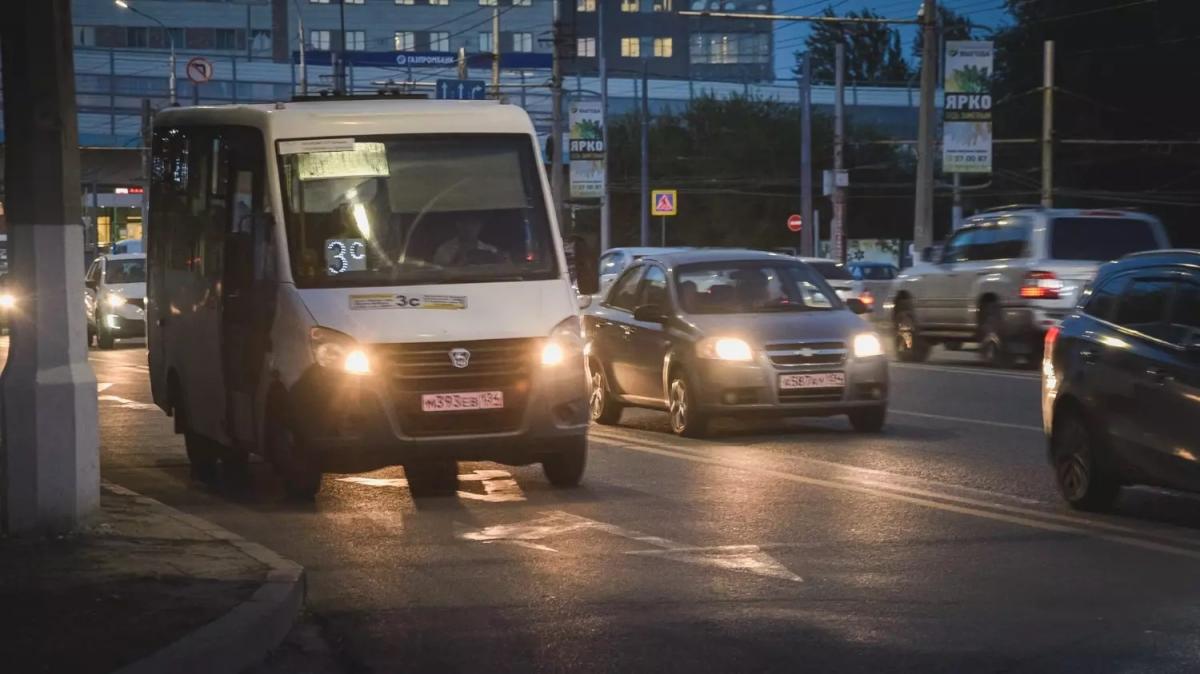 Жители Кисловодска назвали городские автобусы «дребезжащими скотовозками»