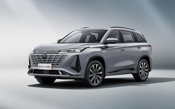 Changan раскрыл комплектации нового CS75 Plus. Без полного привода0