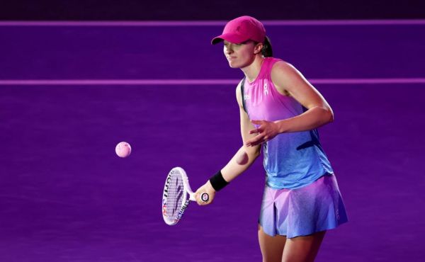 Ига Свёнтек неожиданно вылетела c Итогового турнира WTA0