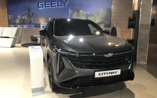 «Лучше, чем Coolray, но никаких скидок». Как мы покупали Geely Cityray0