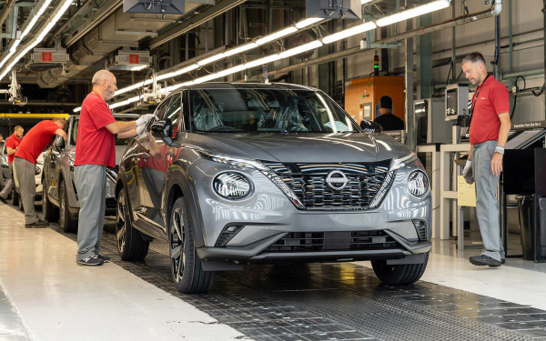 Nissan заявил о массовых увольнениях и сокращении производства. Причины0