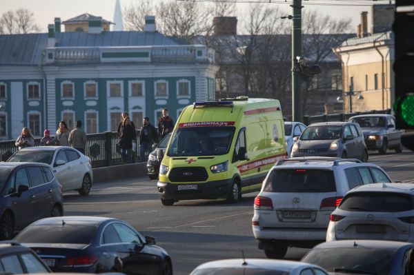 В Петербурге расследуют массовое отравление в известном ресторане0