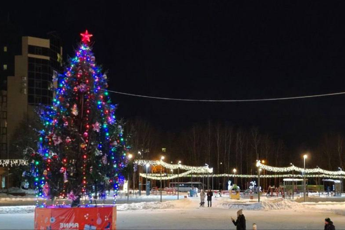 Городской округ Пушкинский продолжают украшать к Новому году