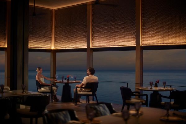 Что готовит отель The Ritz-Carlton Maldives на новогодние праздники8