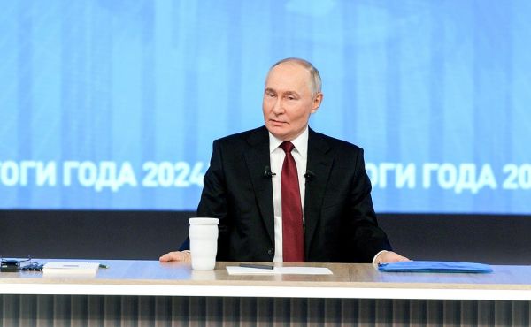 Путин обещал «использовать все возможности столицы Татарстана»0